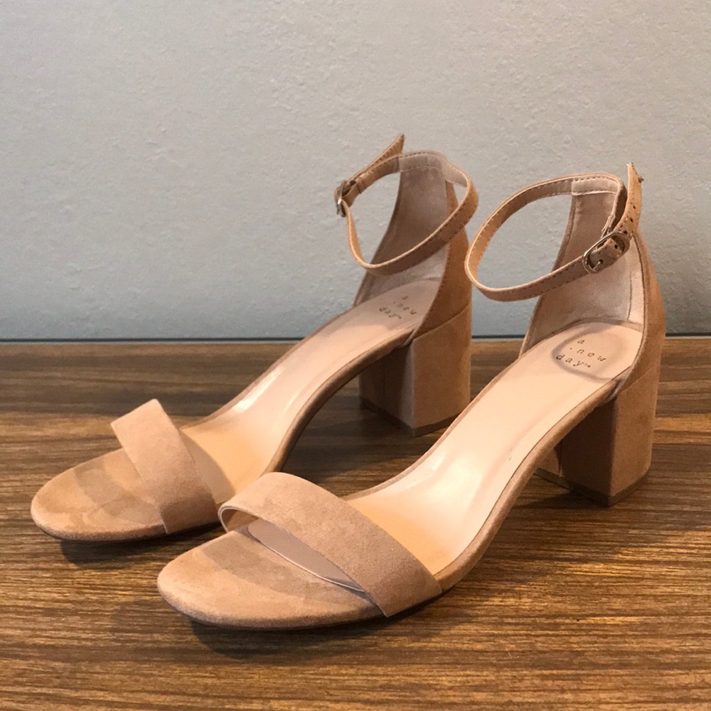 A New Day, Beige, Block Heels Sandals, Size 9.5
